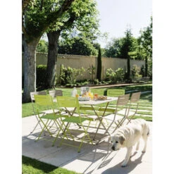 Table De Jardin 8 Personnes FERMOB Cargo 128 X 128 Cm - Muscade 10 Table De Jardin 8 Personnes FERMOB Cargo 128 X 128 Cm - Muscade -Mobilier De Jardin 024114 table jardin fermob cargo 128 128 cm muscade ambiance 3