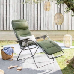 Fauteuil Relax Pliant LAFUMA Futura BeComfort XL - Olive -Mobilier De Jardin lfm3131.9548 fauteuil relax pliant lafuma futura becomfort xl olive ambiance